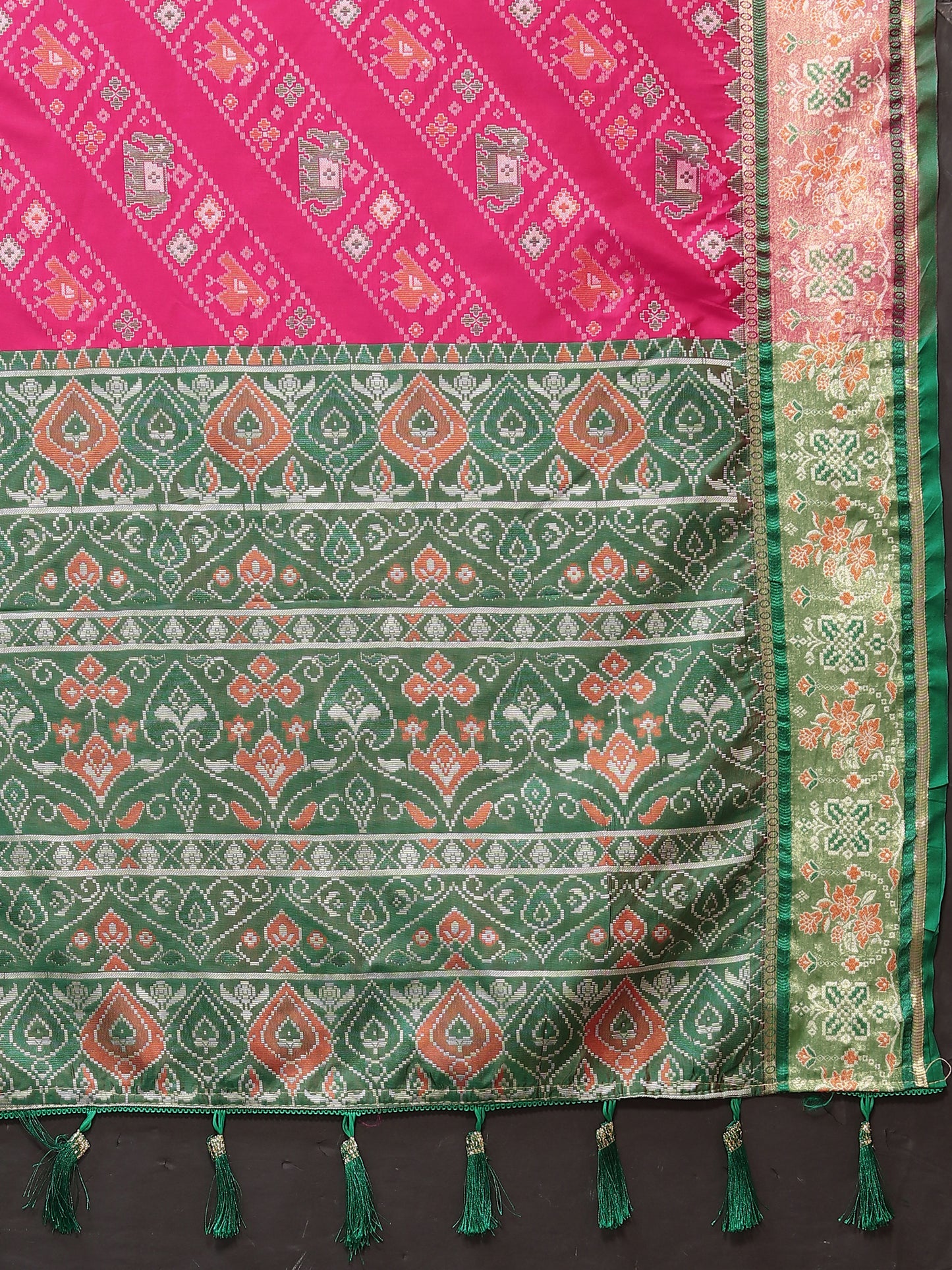 Soft Patola Rani Saree With Meenakari Zari Weawing Motifs
