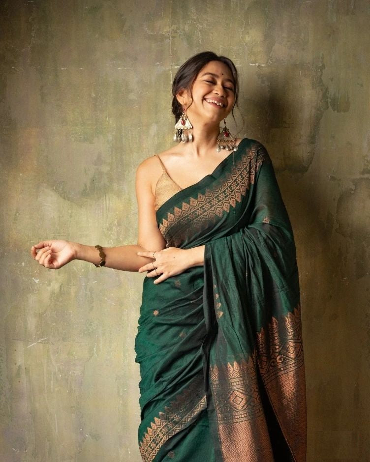 Rich Pallu and Jacquard Work Green Saree