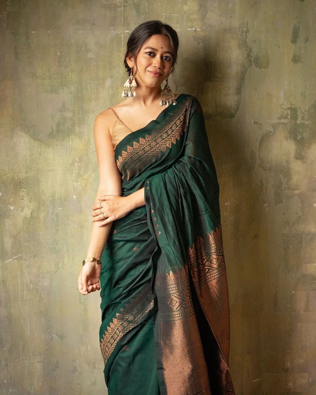 Rich Pallu and Jacquard Work Green Saree