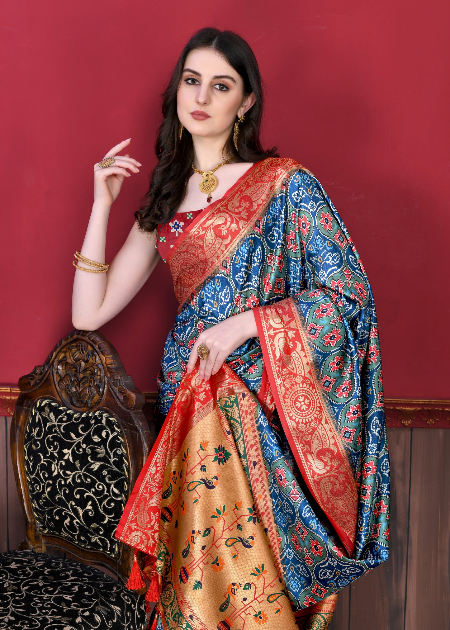 Soft Pethani silk saree with Patola Print all over the saree