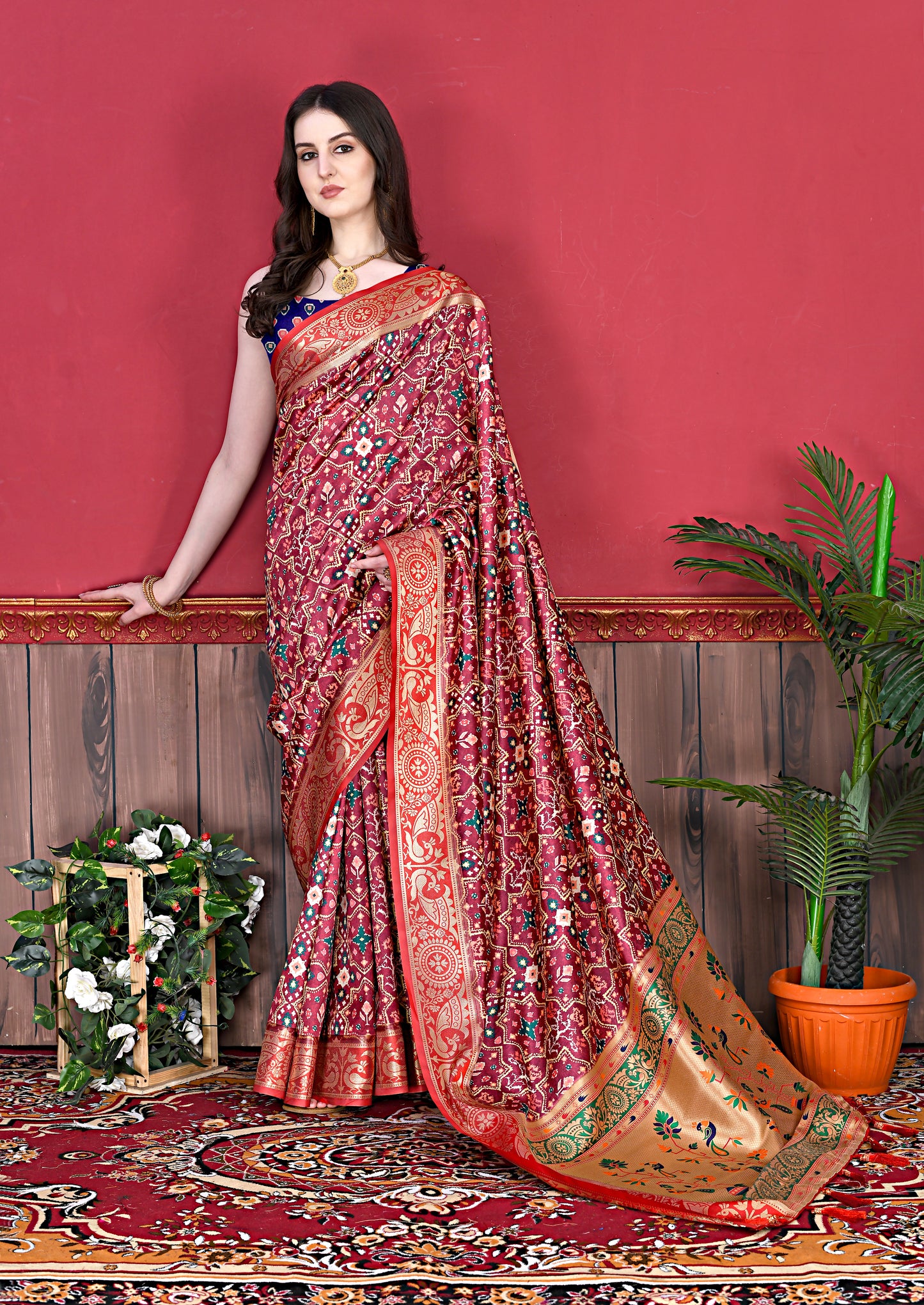 Soft Pethani silk saree with Patola Print all over the saree