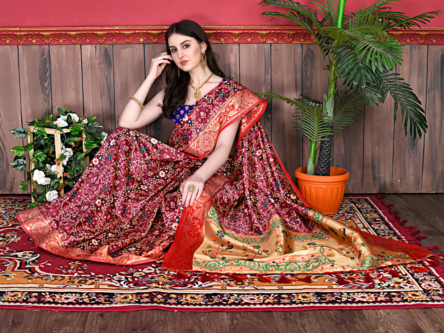 Soft Pethani silk saree with Patola Print all over the saree
