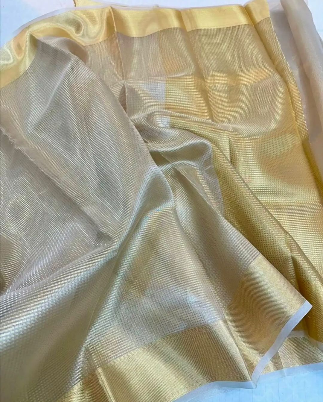Nayan Thara Tissue Super Hit Saree