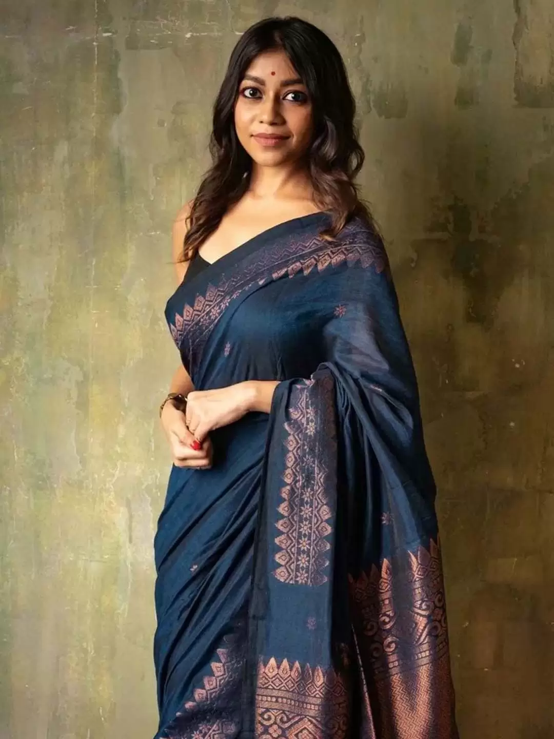 Rich Pallu and Jacquard Work Blue Saree